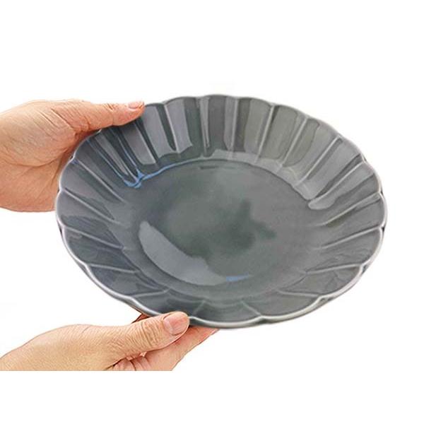 やちむん 大皿 深皿 22cm グレー 食器 大深皿 おしゃれ お花 グレー 23.8cm しのぎ 灰色 ボウル 鉢 大鉢