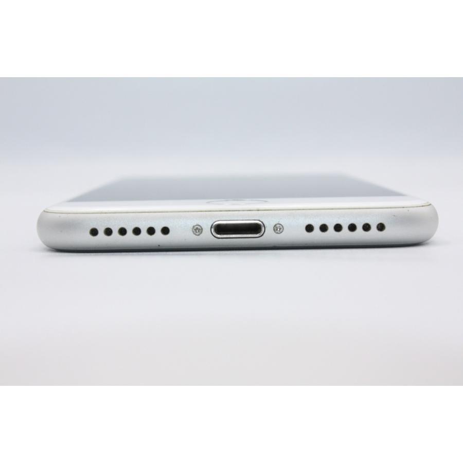 iPhone 8 iPhone8 64GB SIMロック解除済み シルバー Bランク