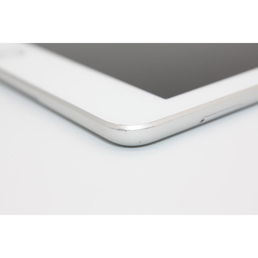 ipad 第5世代 Wi-Fi + Cellularモデル 32GB シルバー iPad 第5世代 Wi-Fi+Cellularモデル 32GB SIMフリー シルバー B