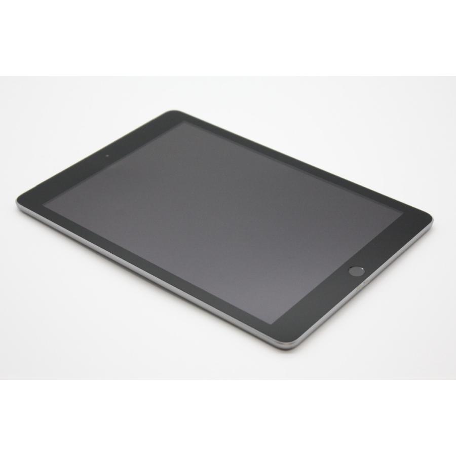 美品 iPad 第5世代 32GB セルラーモデル タブレット iPad 第5世代 Wi-Fi+Cellularモデル 32GB SIMロック解除済み スペース