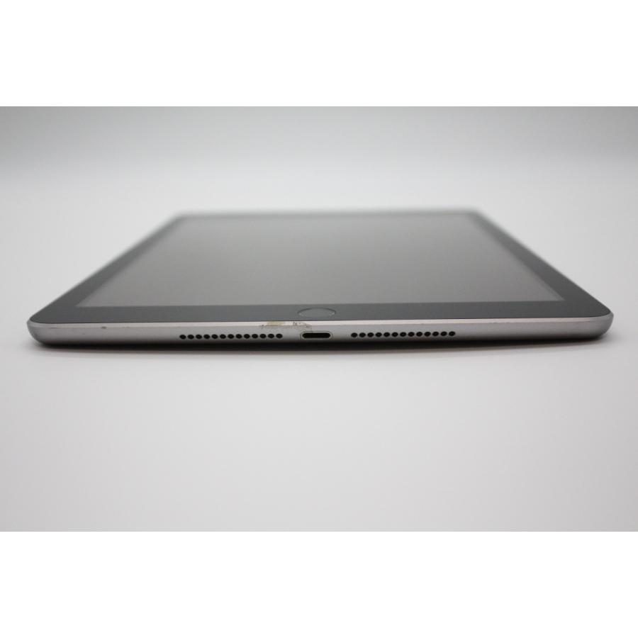 iPad 第5世代 Wi-Fi+Cellularモデル 32GB SIMロック解除済み スペース