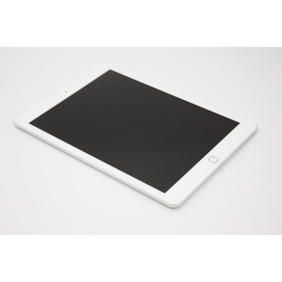 iPad iPad第6世代 32GB Wi-Fi+Cellularモデル Silver SIMロック解除