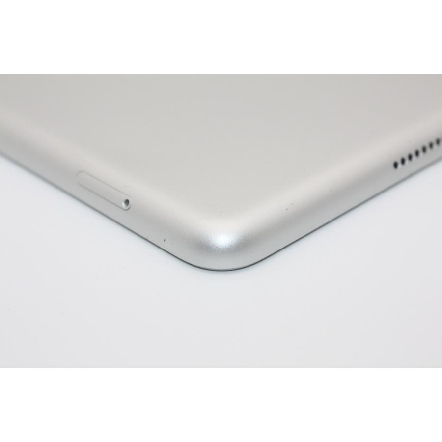 iPad 第7世代 Wi-Fi+Cellular 32GB SIMフリー シルバー Cランク
