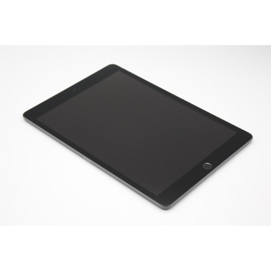 iPad 第7世代 Wi-Fi+Cellular 32GB スペースグレイ Bランク : ケースマ