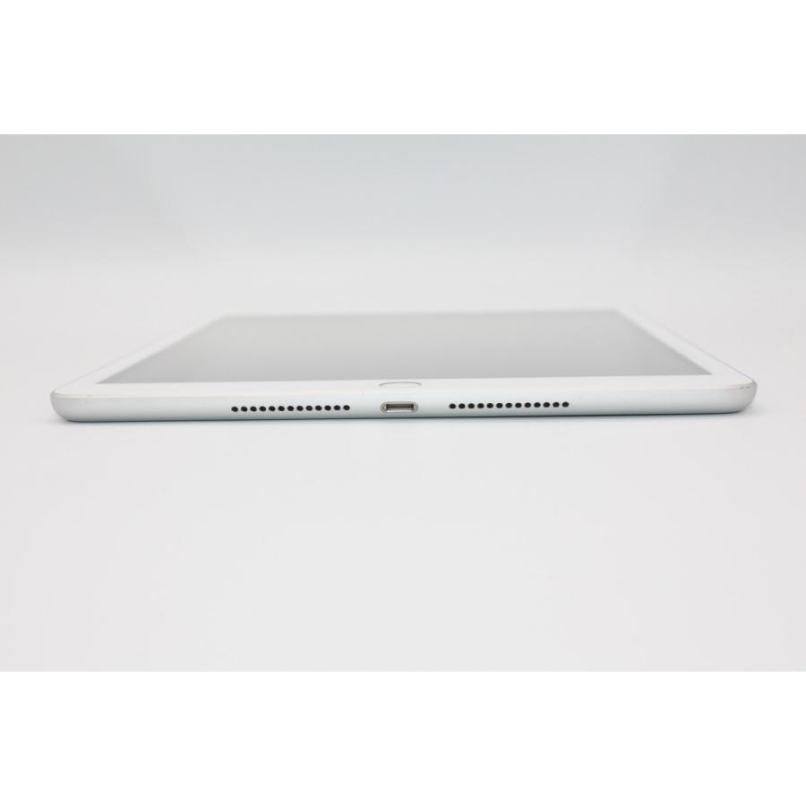 iPad 第8世代 32GB Wi-Fi+Cellularモデル Bランク : ケースマ商店