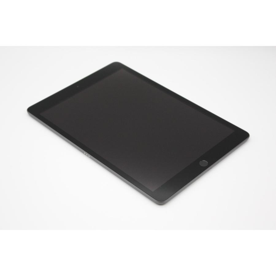 iPad 美品 第8世代 32GB Wi-Fi+Cellularモデル スペースグレイ Aランク