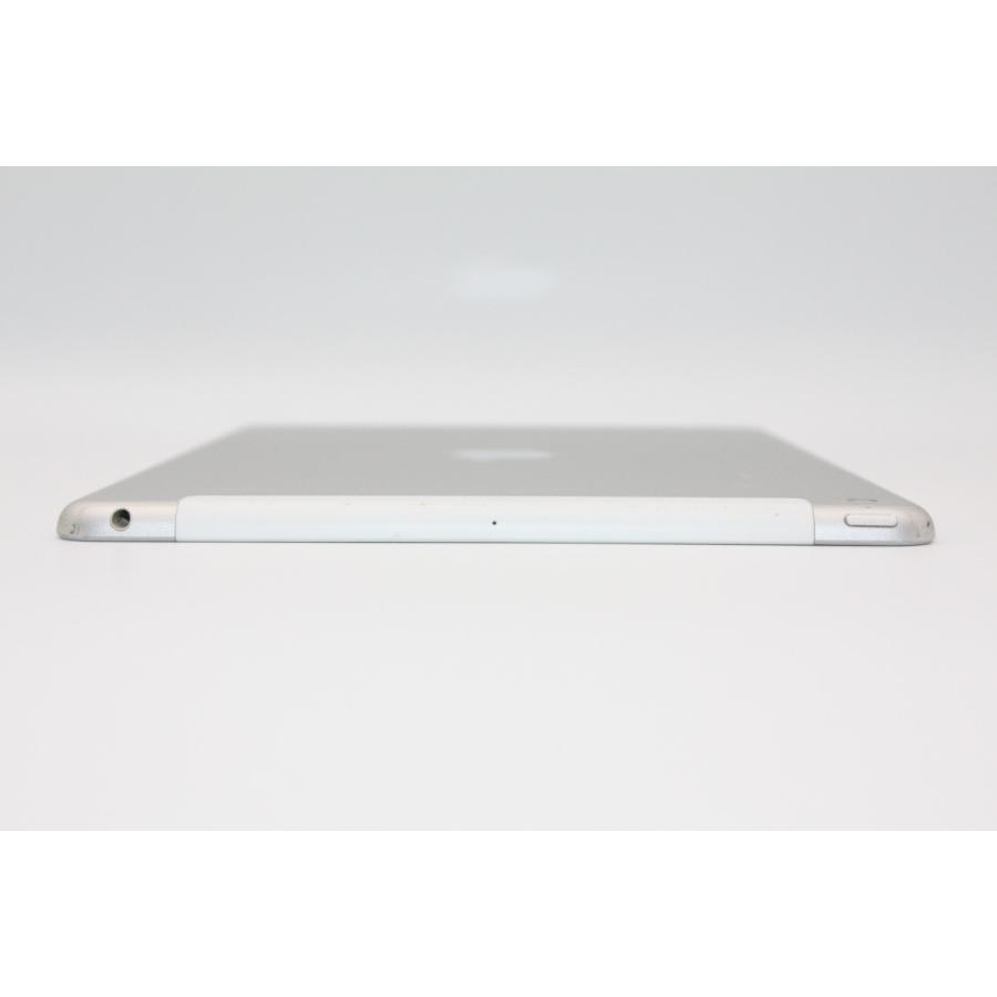 iPad 第8世代 128GB Wi-Fi+Cellularモデル シルバー Cランク