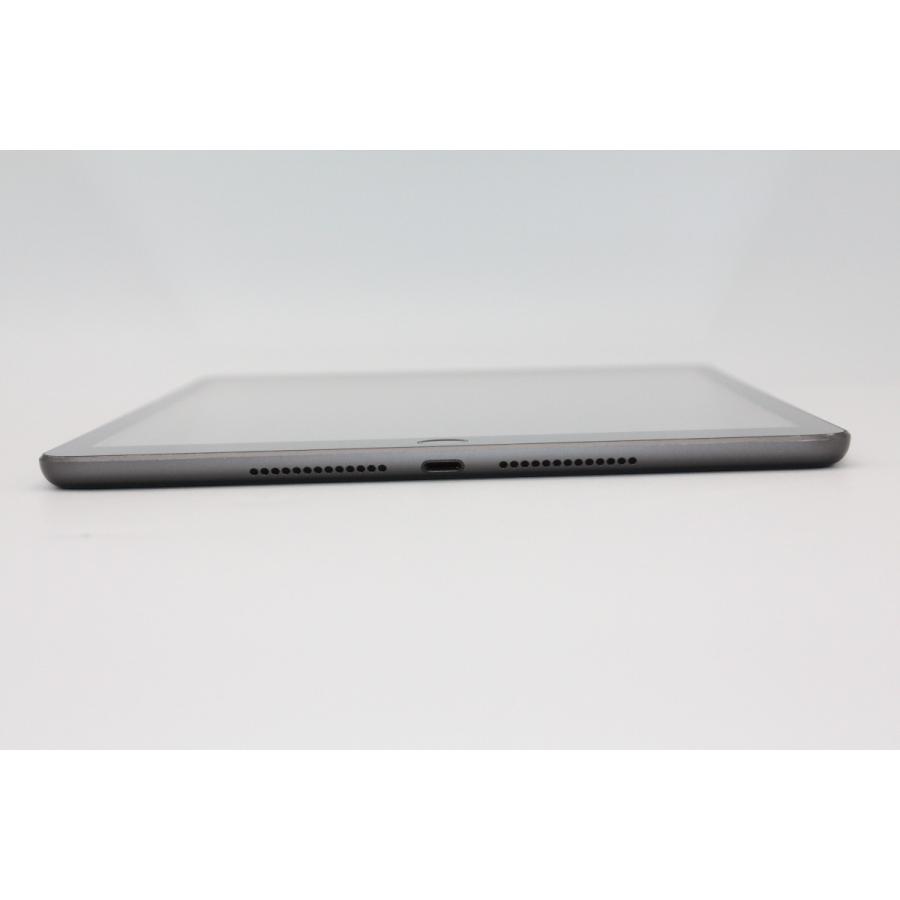 iPad 第8世代 32GB Wi-Fi+Cellularモデル スペースグレイ Cランク
