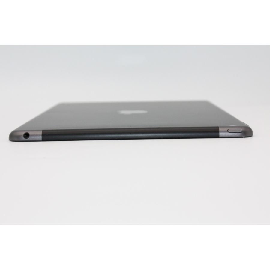 iPad 第8世代 cellularモデル 32GB スペースグレイ ケース付き Amazon