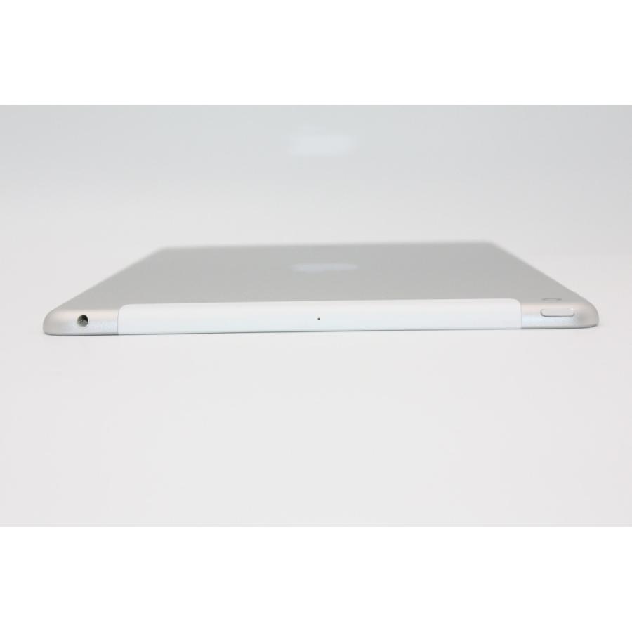 iPad 第8世代 32GB Wi-Fi+Cellularモデル Bランク : ケースマ商店