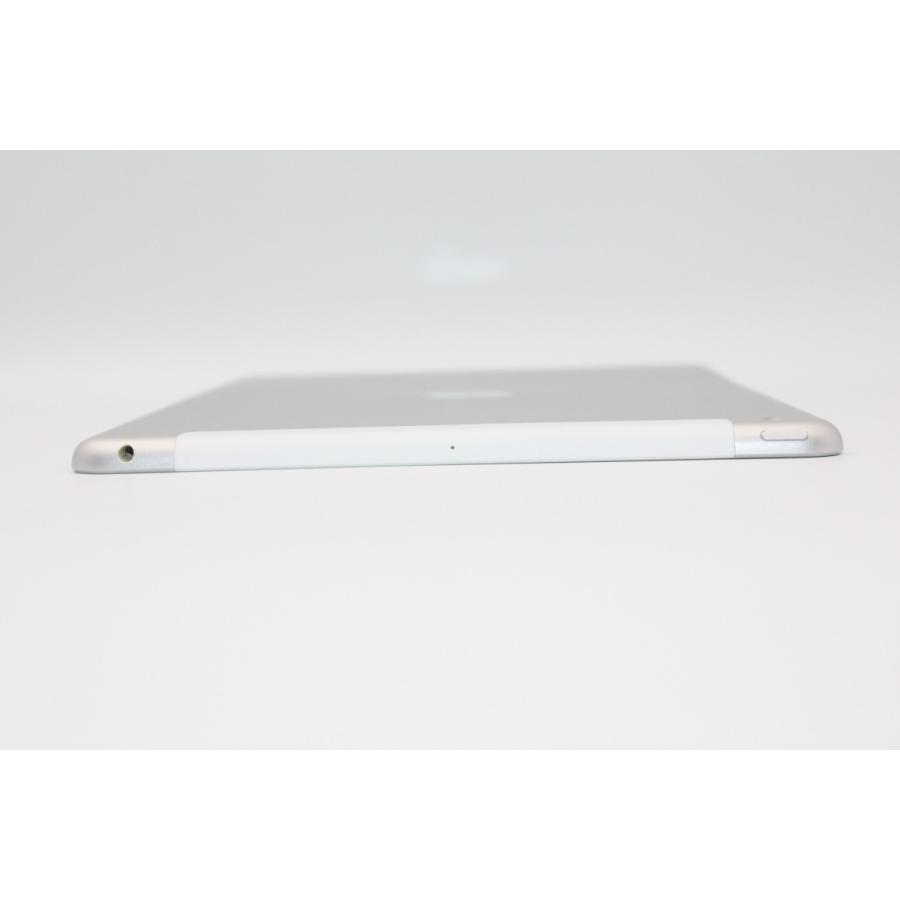 iPad 訳あり特価 第8世代 32GB Wi-Fi+Cellularモデル Bランク