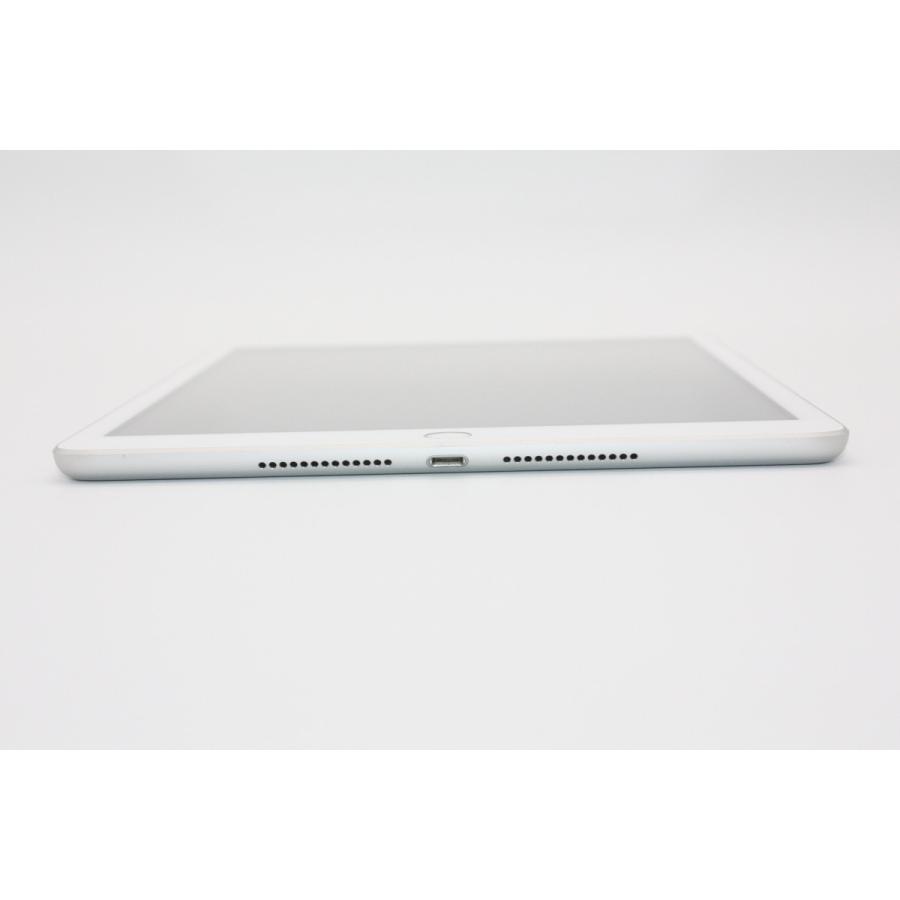 iPad 第8世代 32GB Wi-Fi+Cellularモデル Bランク : ケースマ商店