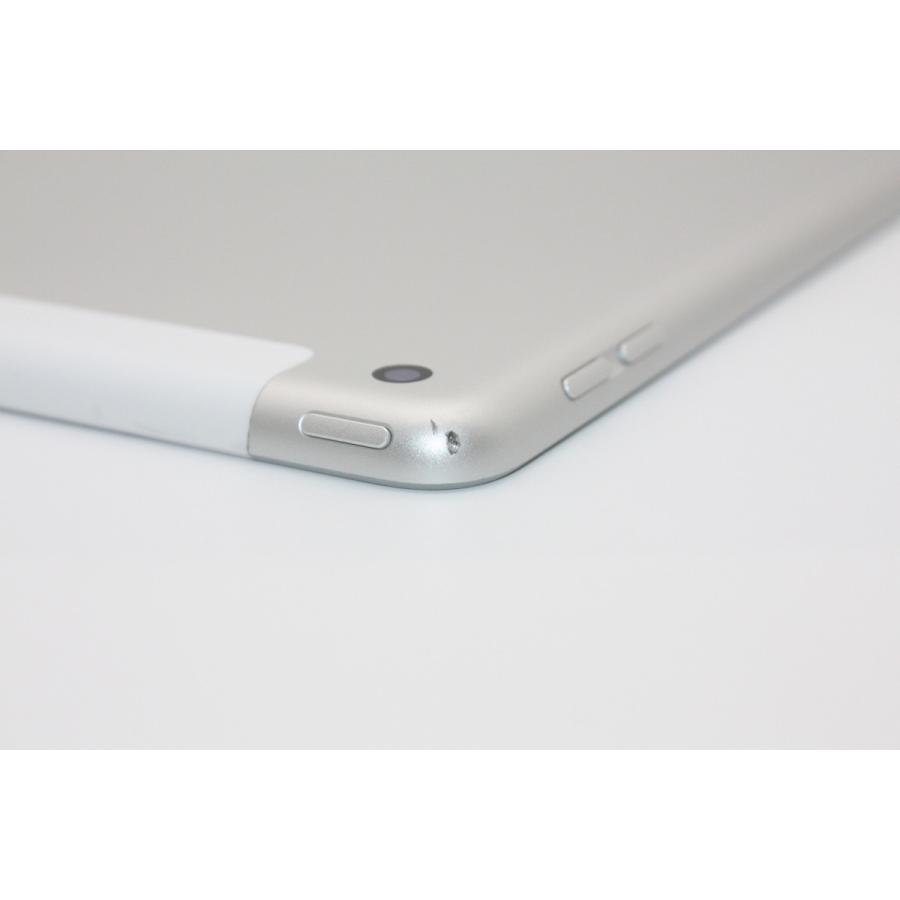 iPad 第8世代 32GB Wi-Fi+Cellularモデル Bランク : ケースマ商店