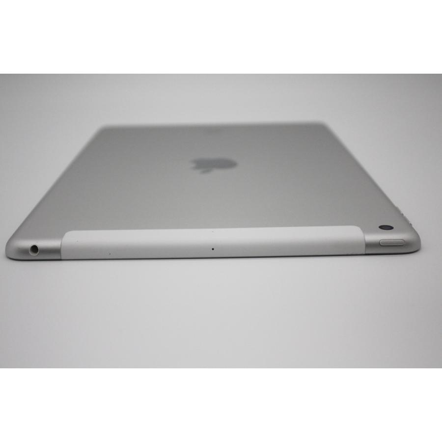 iPad 第8世代 32GB Wi-Fi+Cellularモデル Bランク : ケースマ商店