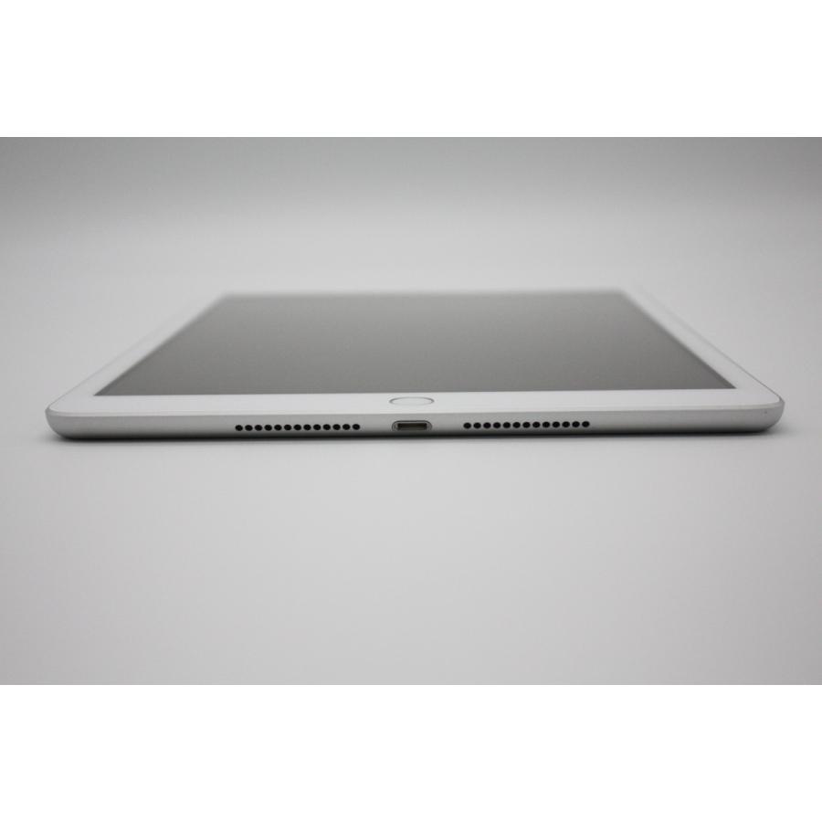 iPad 美品 第8世代 32GB Wi-Fi+Cellularモデル Aランク : ケースマ商店