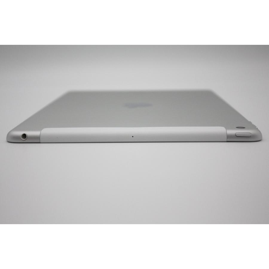 iPad 美品 第8世代 32GB Wi-Fi+Cellularモデル Aランク : ケースマ商店