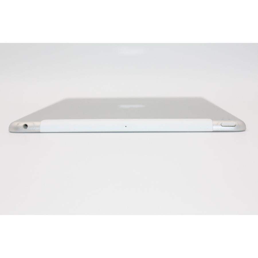 iPad 第8世代 32GB Wi-Fi+Cellularモデル Bランク : ケースマ商店