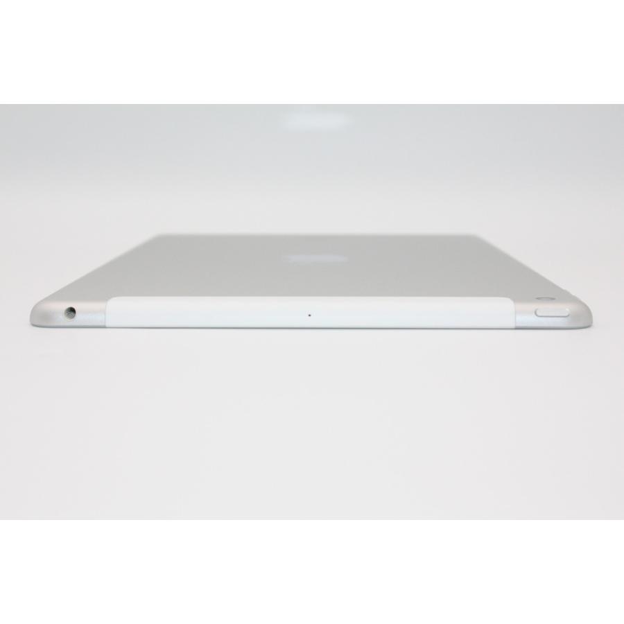 iPad 美品 第8世代 32GB Wi-Fi+Cellularモデル Aランク : ケースマ商店