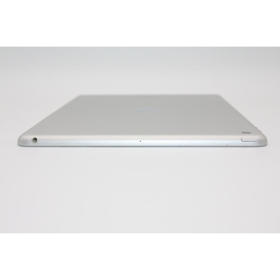 iPad 第8世代 32GB Wi-Fiモデル シルバー Bランク : ケースマ商店