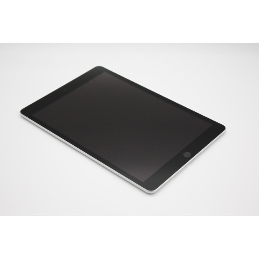 iPad 美品 第9世代 64GB Wi-Fi + Cellularモデル シルバー Aランク