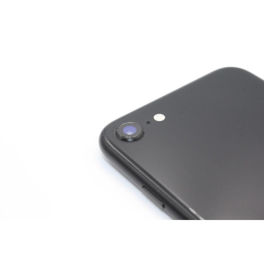 美品！iPhone SE2 64GB ブラック SIMフリー キャリア認定中古品iPhone 