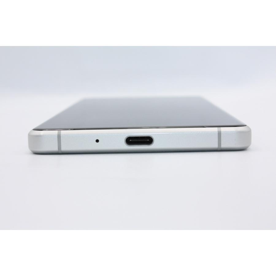 Xperia 1 II SOG01 ホワイト SIMロック解除済み Cランク : ケースマ