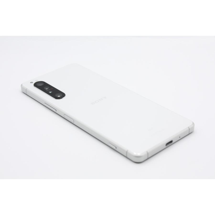 Xperia 1II SOG01 ホワイト SiMロック解除済み Xperia 1 II SOG01 ホワイト SIMロック解除済み Bランク : ケースマ