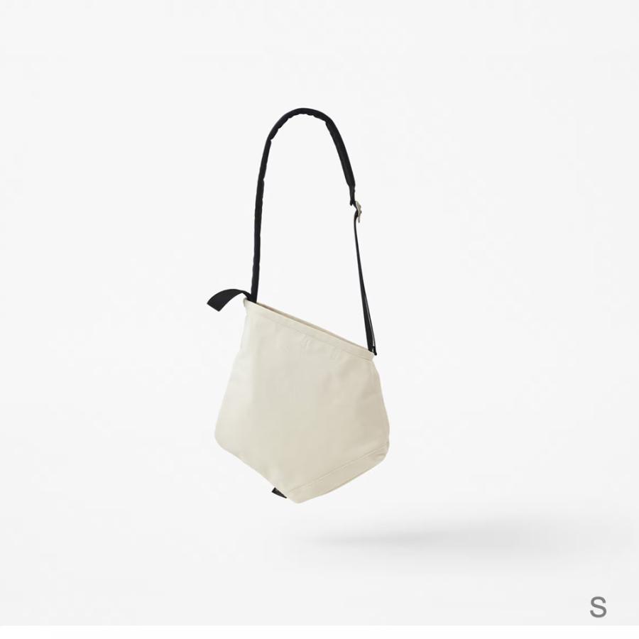 ROOTOTE×nendo】ruck-tote S / ivory・black . : 京都 蔦屋書店 - 通販
