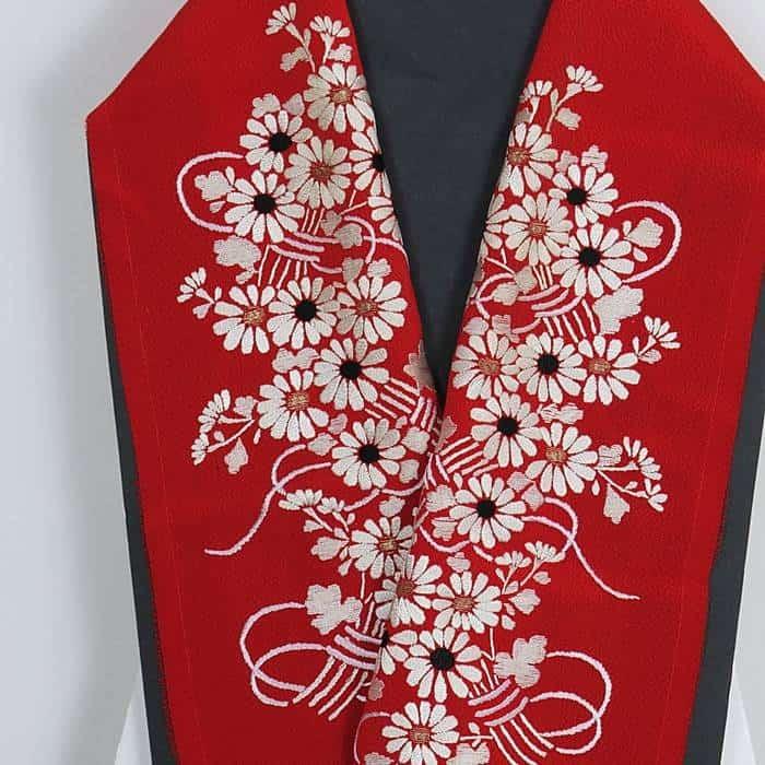 半衿 刺繍衿 日本刺? 絹 豪華 赤 a4a5m5m1/ 長襦袢の衿 成人式 結婚式