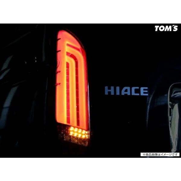 TOM'S トムス LEDテールランプ シーケンシャルウィンカータイプ 200系 ハイエース・レジアスエース TRH20#/KDH20#/GDH20# (全グレード) H16.8〜 81500-TTH26