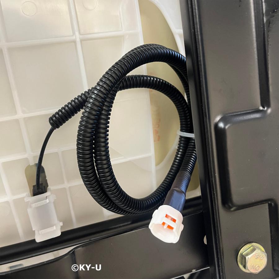 トヨタ・フォークリフト　ダイキャスト製灰皿　置物。【椅子の背もたれ部分が折れ】。 トヨタ・フォークリフト ダイキャスト製灰皿 置物。【椅子の