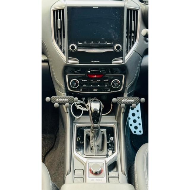 K2GEAR スマホ・ホルダーC type左右セット スバル フォレスター：SK