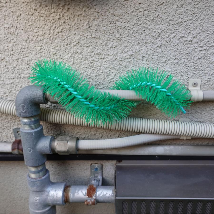 ネズミ対策 防鼠ブラシRR-40×100本 ネズミ侵入防止 隙間 穴 壁 送料無料 クマネズミ ドブネズミ 対策 | ブランド登録なし | 02