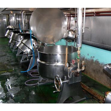 イエダニ  退治 ノミ 駆除 殺虫剤 スミスリン乳剤「SES」 水性 1L＋4L噴霧器プレゼント 業務用 ダニ 退治 ネコノミ 駆除 防除用医薬部外品 | 住化エンバイロメンタルサイエンス | 03