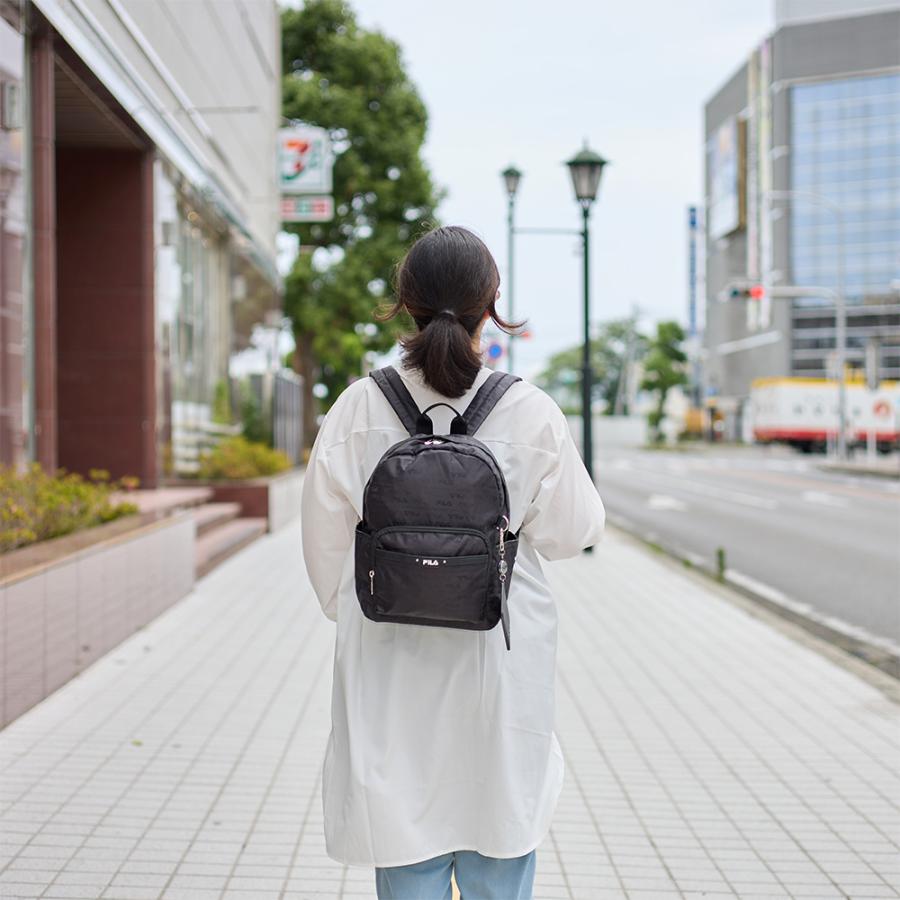 FILA フィラ リュック レディース ファスナー付き 大人 バッグ FILA フィラ リュック レディース ファスナー付き 大人 バッグ