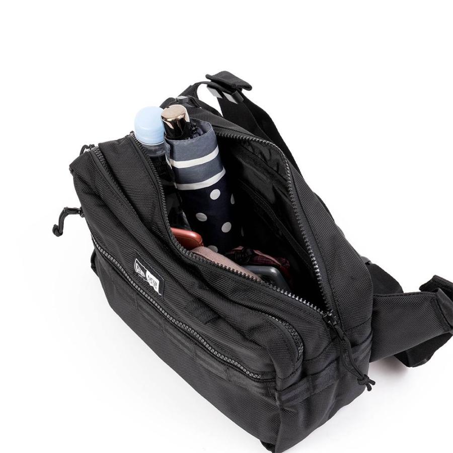 MARY QUANT×NEW ERA スクエア ボディバッグ マリークワント MARY QUANT NEW ERA(R) × MARY QUANTスクエア