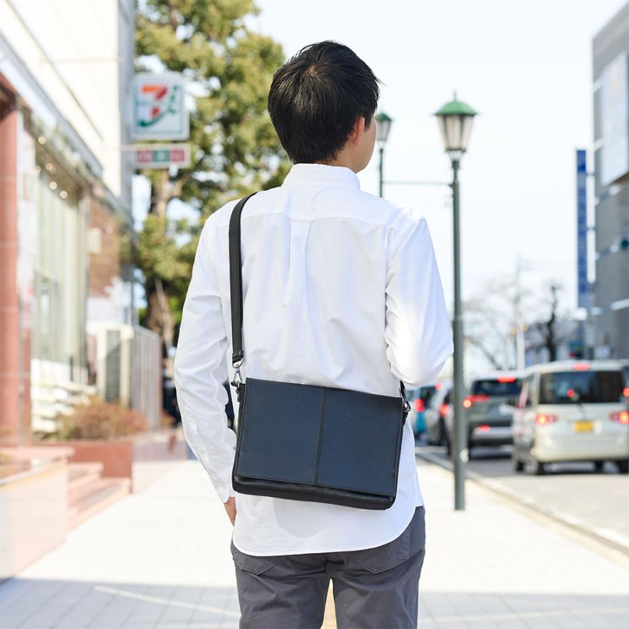 DOUBLES ダブルス ショルダーバッグ クラッチバッグ 2WAY M