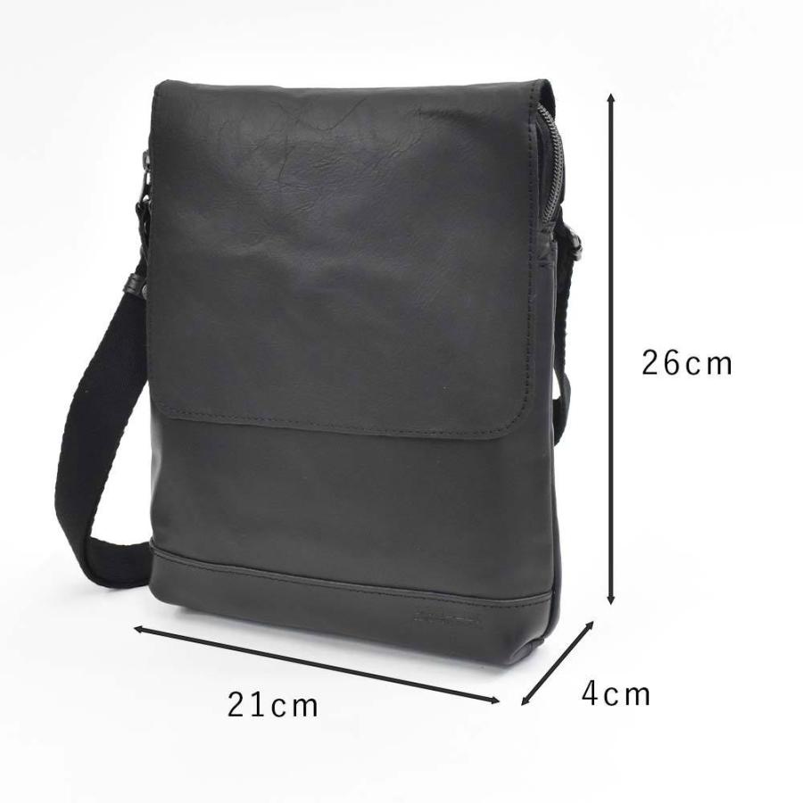 MOUSTACHE（ムスタッシュ） DOUBLES ダブルス ショルダーバッグ 本革