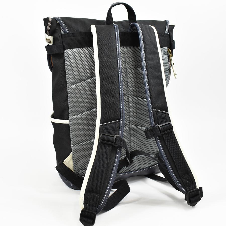 MOUSTACHE（ムスタッシュ） リュック メンズ レディース B4 18L