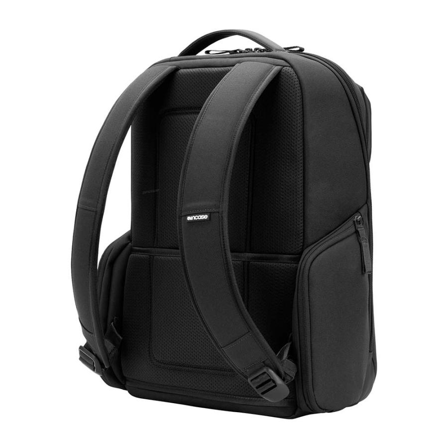 【極美品】インケース Incase A.R.C. Daypack リュック 黒 incase Incase インケース リュック A.R.C. Daypack 正規品