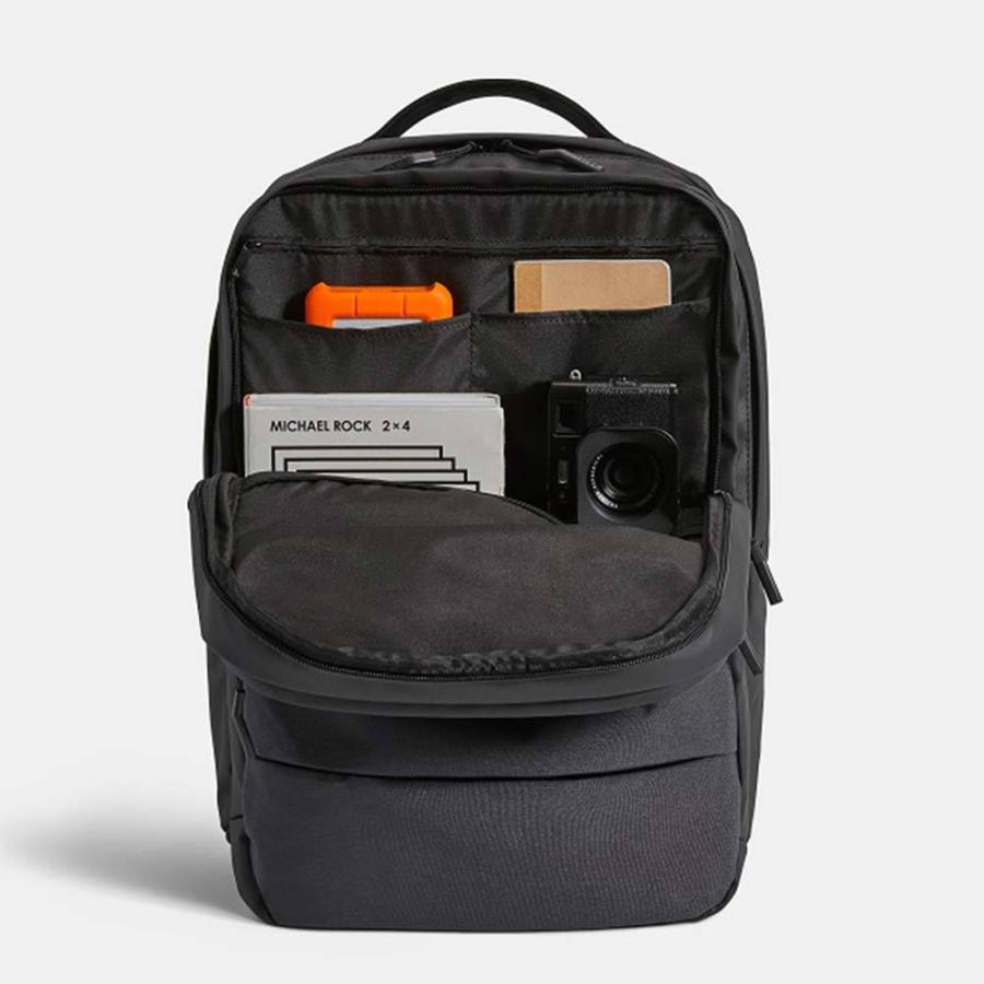 incase（インケース） リュック City Backpack 正規品 バックパック B4