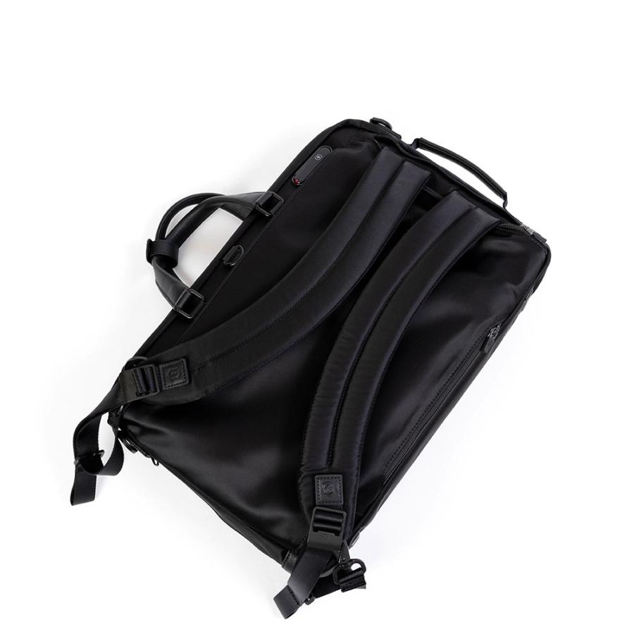 VICTORINOX ビクトリノックス 3WAY バッグ リュック B4 17L VICTORINOX ビクトリノックス 3WAY バッグ リュック B4 17L