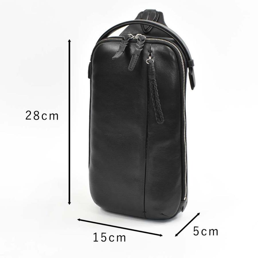 P.I.D ボディバッグ 本革 メンズ ピーアイディー 撥水 エクリール 本革