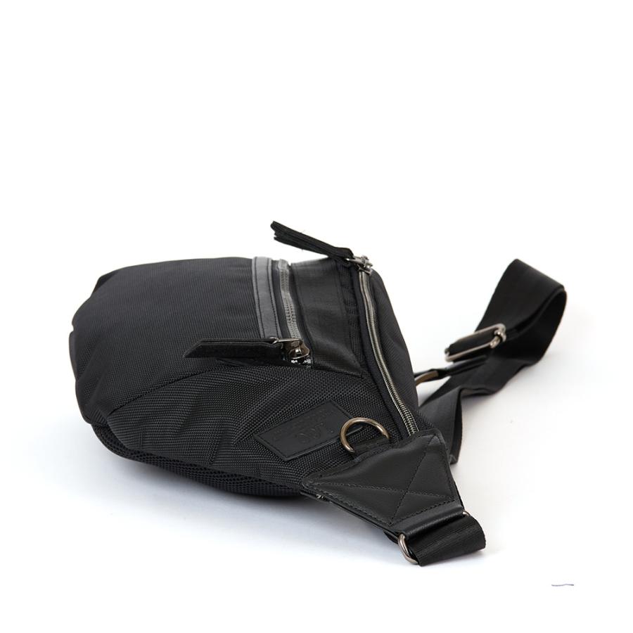 【レア】vintage Lee ワンショルダーバッグ ボクサーバック レア】vintage Lee ワンショルダーバッグ ボクサーバック - メルカリ