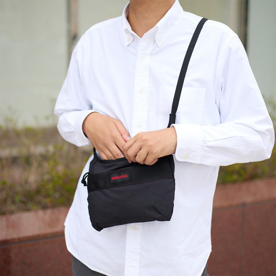 BRIEFING ブリーフィング ショルダーバッグ サコッシュ LIGHT BRIEFING ブリーフィング ショルダーバッグ サコッシュ LIGHT