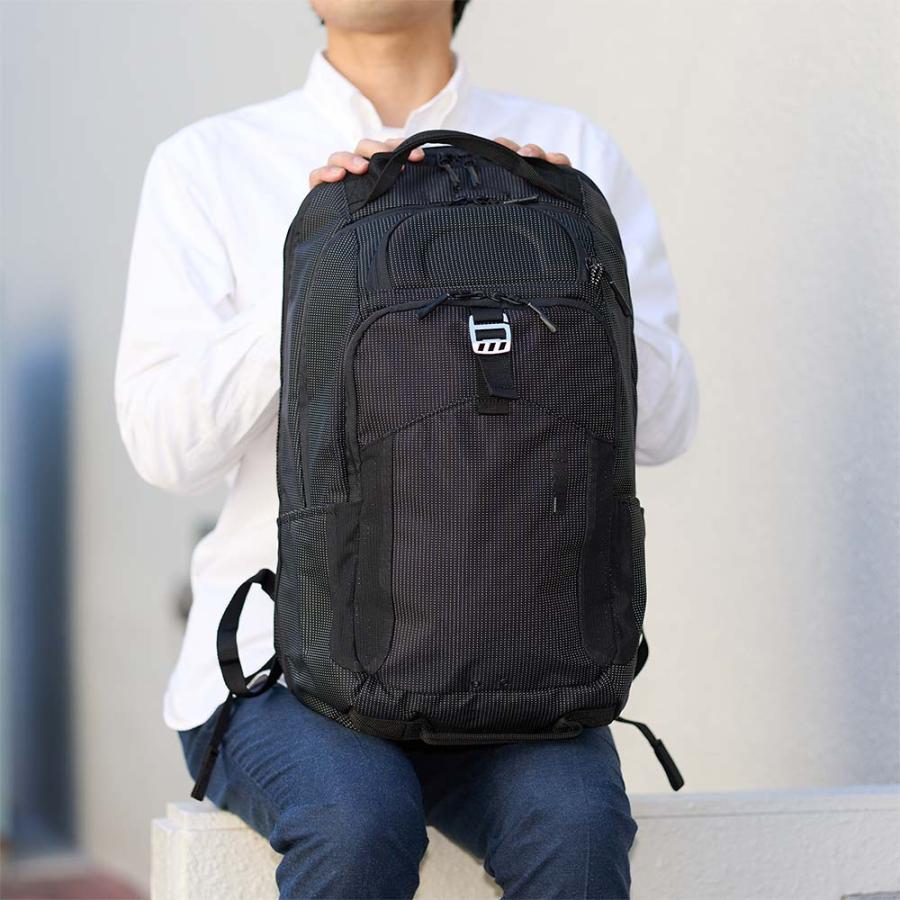 Thule リュック スーリー 32L Crossover Backpack Revival バックパック 大容量 バッグ ビジネスリュック パソコン収納 メンズ レディース ブランド 3205098｜kaban-aiwa｜05