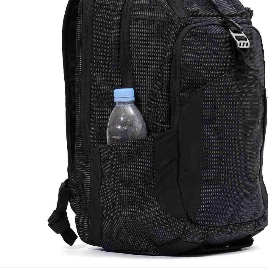 Thule リュック スーリー 32L Crossover Backpack Revival バックパック 大容量 バッグ ビジネスリュック パソコン収納 メンズ レディース ブランド 3205098｜kaban-aiwa｜11