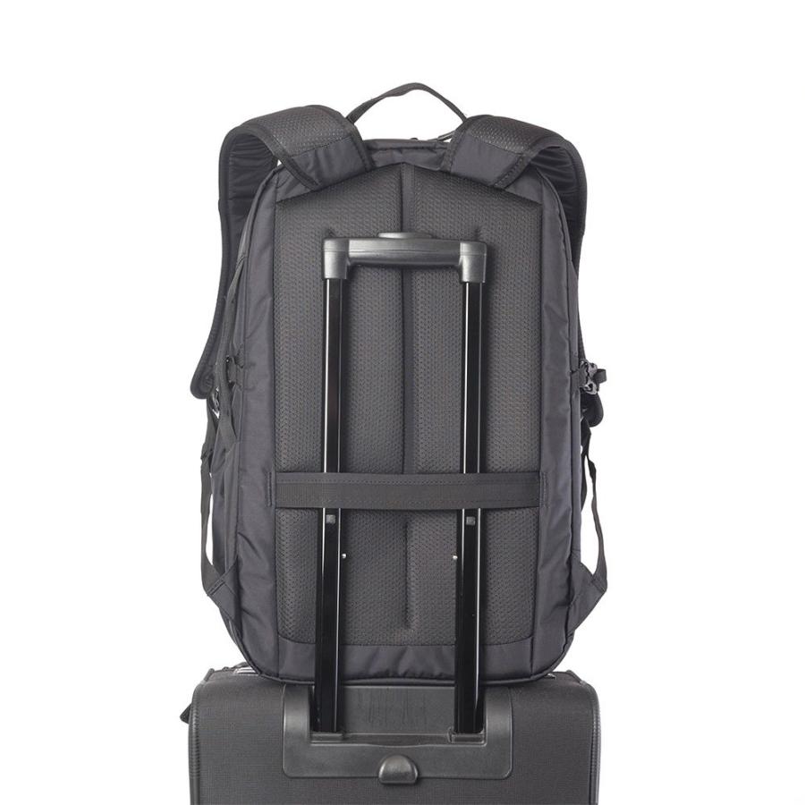 Thule リュック スーリー B4 30L EnRoute Backpack バックパック 大容量 バッグ PC収納 パソコン収納 メンズ レディース ブランド 3204849｜kaban-aiwa｜15