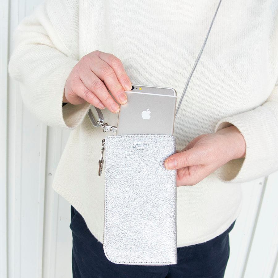 お財布ポシェット スマホ ショルダーウォレット 本革 レザー スマホポーチ 財布 スマホ ショルダー おしゃれ Agility アジリティ ルーチェ 0342 かばん創庫 通販 Yahoo ショッピング