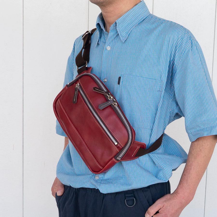 早智松永メンズビギ　フェイクレザーベーシックボディバッグ 早智松永メンズビギ フェイクレザーベーシックボディバッグ 早智